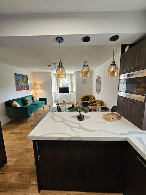 Comfortable Two Bedroom Flat Brighton Exteriör bild